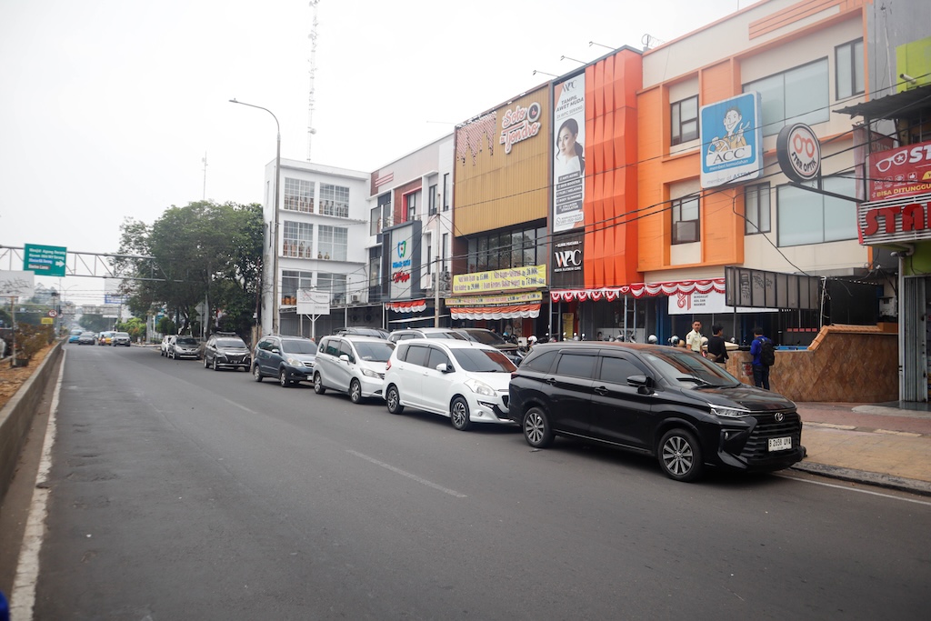 Tampak depan